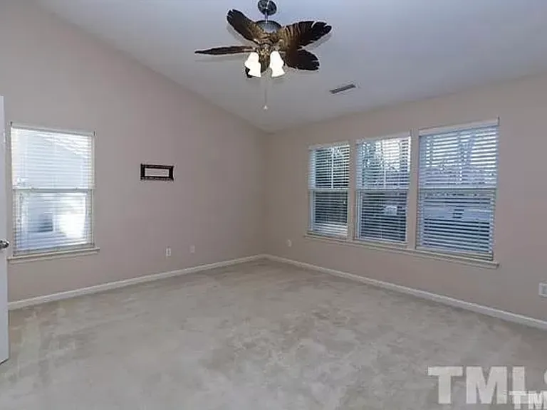 8821 Camden Park Dr #1 — Photo 16