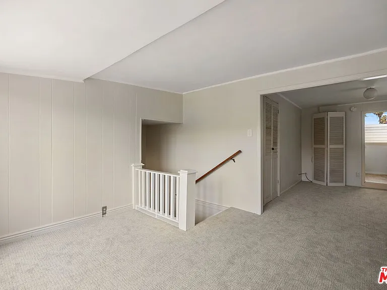 435 1/2 Raymond Ave — Photo 3