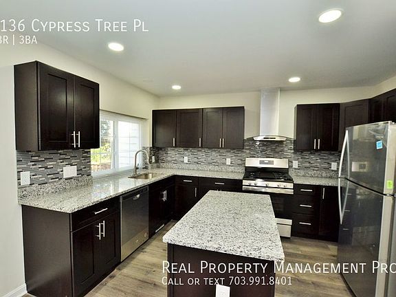 4th image of 1136 Cypress Tree Pl
