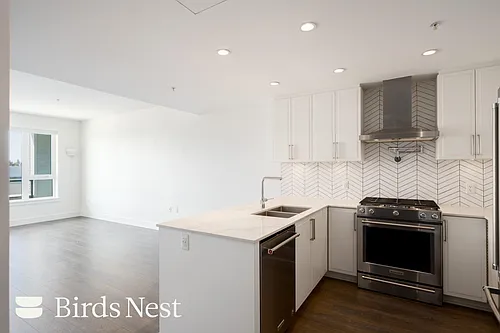 4477 Hastings St #509 Photo 1