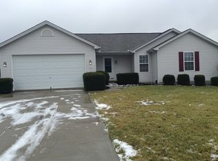 13 Forest Pond Dr, Monroe, OH 45044