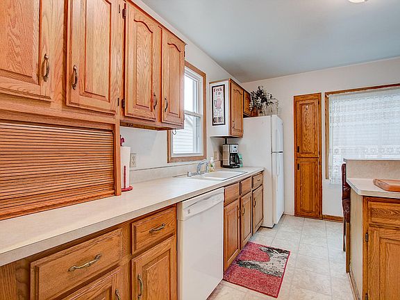 5th image of 2622 S Wentworth Ave