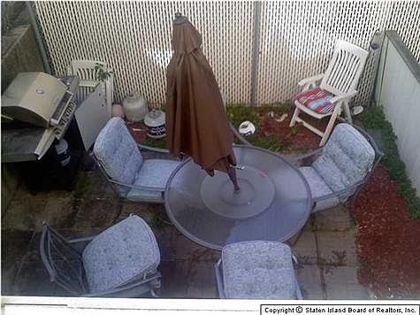 3rd image of 406 Winant Ave