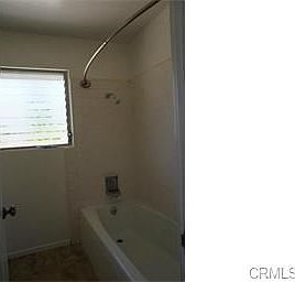 5th image of 1025 W Huntington Dr Unit E