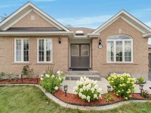 6431 10th Line W, Mississauga, ON L5N 7J5