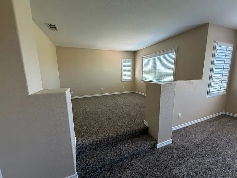 46263 Drymen Ave — Photo 17