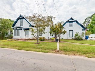 318 S Main St, Adairsville, GA 30103