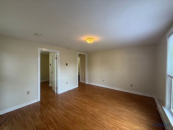 3rd image of 6 Madison St #1