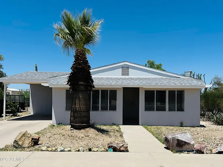 330 W 5th St — Photo 10