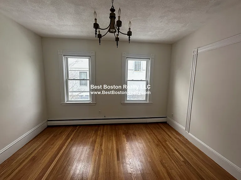 7 Aldie St #1 — Photo 9