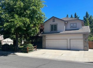 4185 Falling Water Dr, Reno, NV 89519
