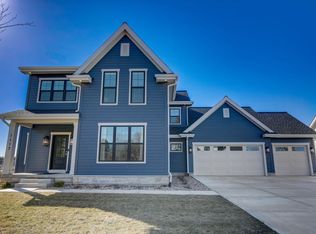1117 Reese Trl, Waunakee, WI 53597