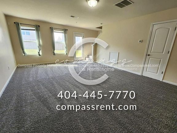 2nd image of 2065 Belmont Cir