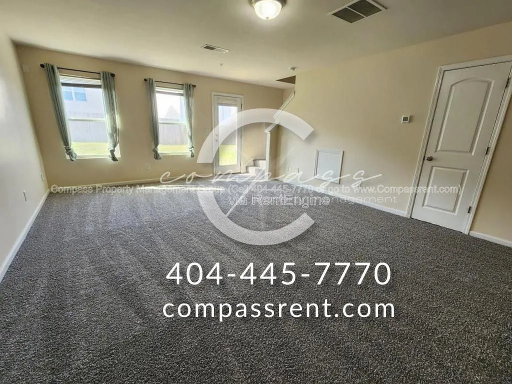 Building Photo - 2065 Belmont Cir