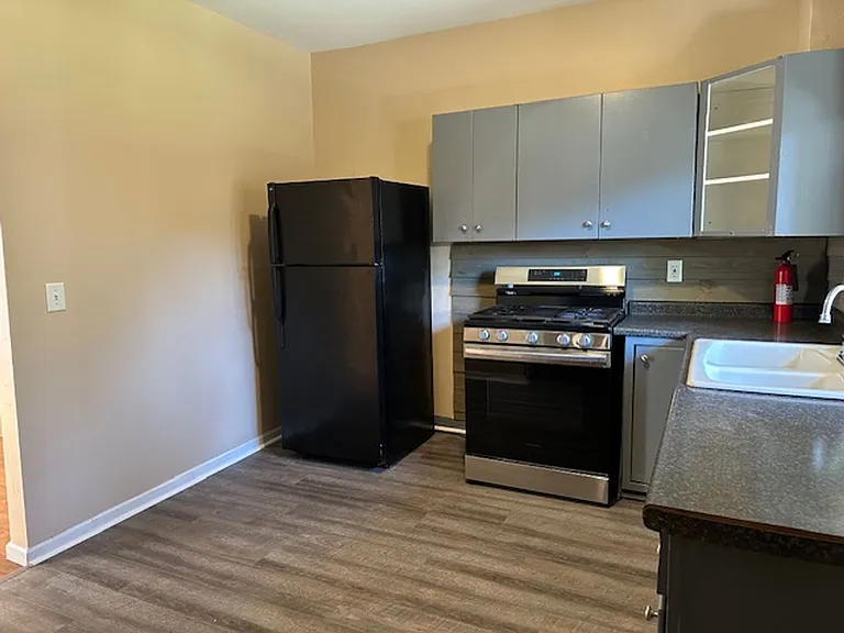 535 S 19th St #1 — Photo 5