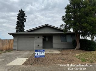 602 Fanny Ct NE, Salem, OR 97301