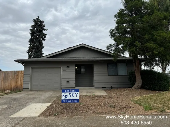 602 Fanny Ct NE, Salem, OR 97301
