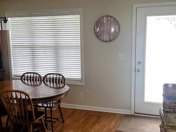 4th image of 14504 Twin Oaks St #38