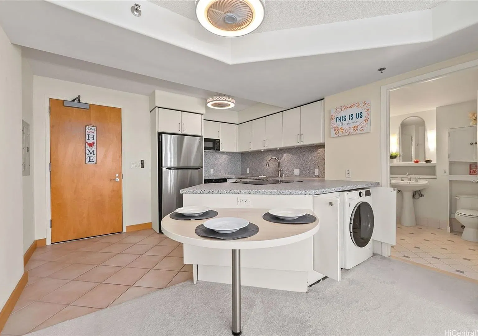 Available Now - One Archer Lane Spacious 2bd/2ba Condo With 1 Covered Parking! — Photo 4