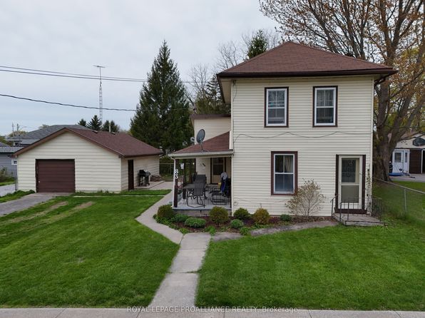 83 College St, Deseronto, ON K0K 1X0