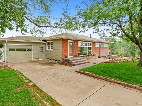121 E Taylor Avenue, La Salle, CO 80645