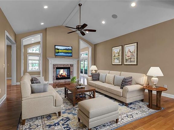 5th image of 8780 Haley Ct