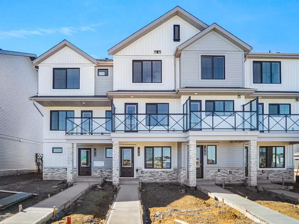 272 Deer Valley Dr, Leduc, AB T9E 0S3