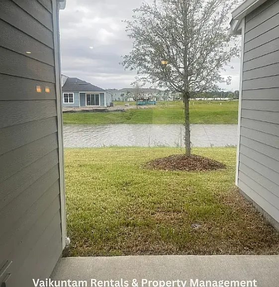 563 Cherry Elm Dr #127 — Photo 7