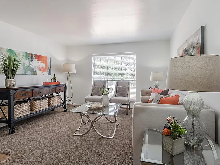 Bel Air Creekside — Photo 25