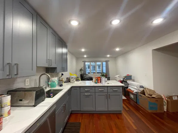 11 Floyd St Floor 2, Jersey City, NJ 07306