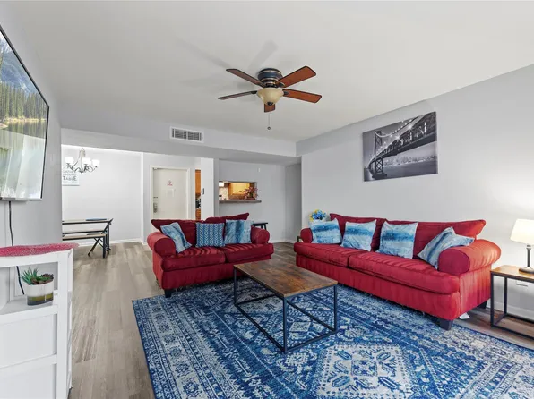 8525 Hearth Dr #21, Houston, TX 77054