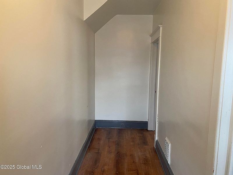 5th image of 1017 Chrisler Avenue