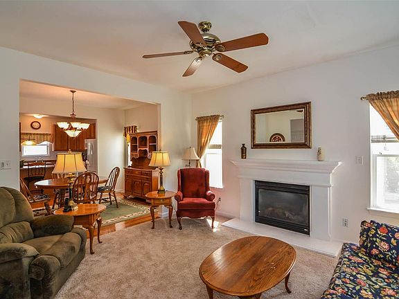 5th image of 17144 Windsor Crest Blvd