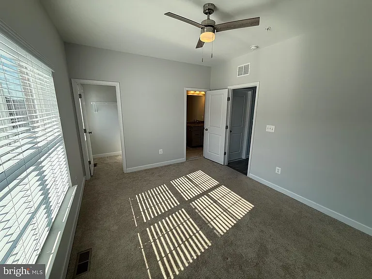 620 Leigh Way — Photo 6
