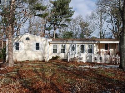 44 Churchill Dr, East Falmouth, MA, 02536