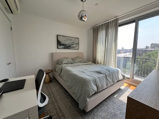 Rented by Corcoran | media 14