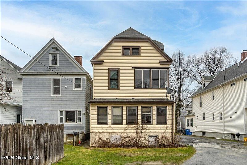4th image of 64 N Allen Street