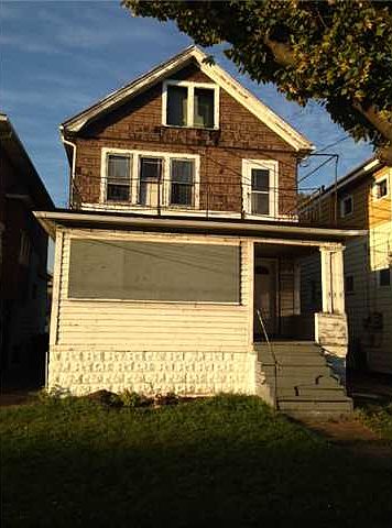 1st image of 430 Berkshire Ave