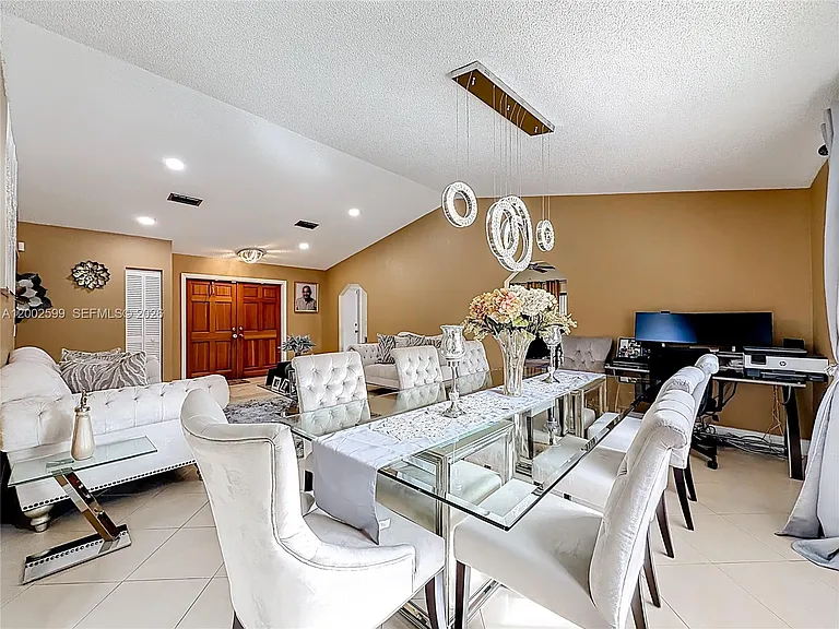 8060 NW 51st Ct — Photo 55