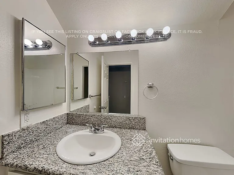 9236 Linda Rio Dr — Photo 17