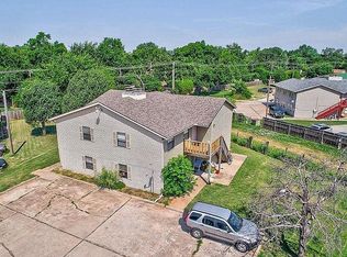 302 Vicksburg Cir APT D, Norman, OK 73071