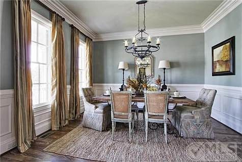 4th image of 1550 Westhaven Blvd #1320