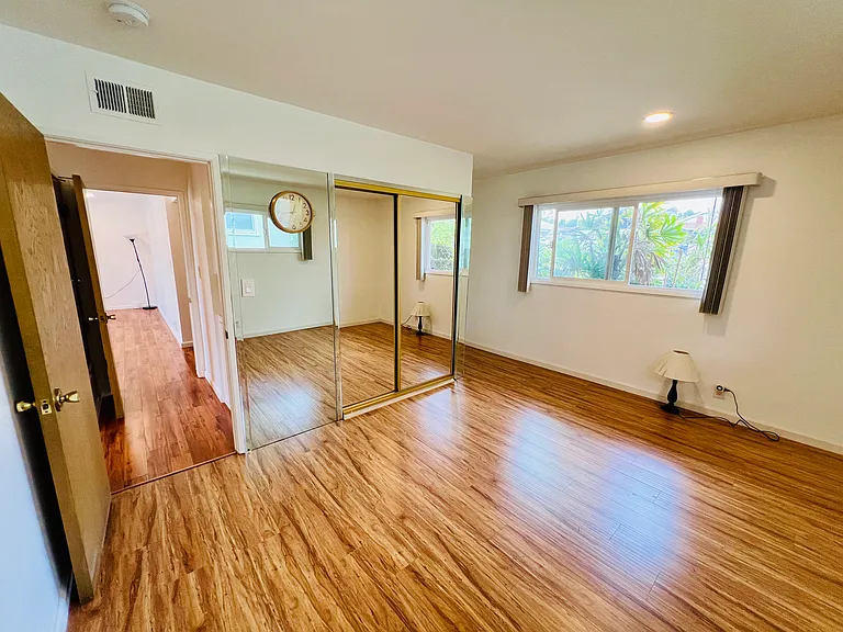 2100 Brightwood St — Photo 36