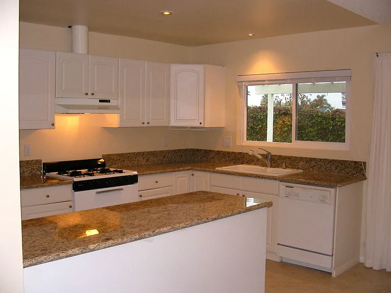 14611 Highcrest Cir — Photo 3