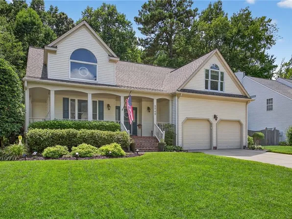2740 Pleasant Acres Dr, Virginia Beach, VA 23453