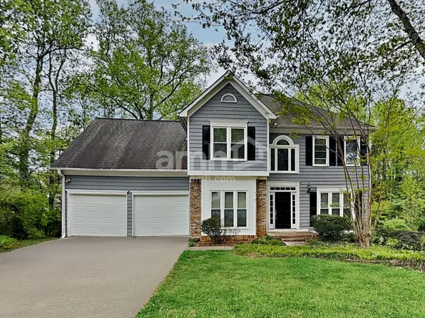 6105 Braidwood Ct, Acworth, GA 30101