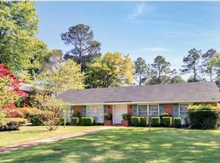 3905 Pembrocke Ave, Mobile, AL 36608