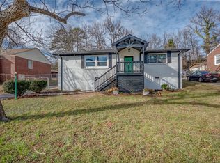 111 Coleman Ct, Greenville, SC 29609