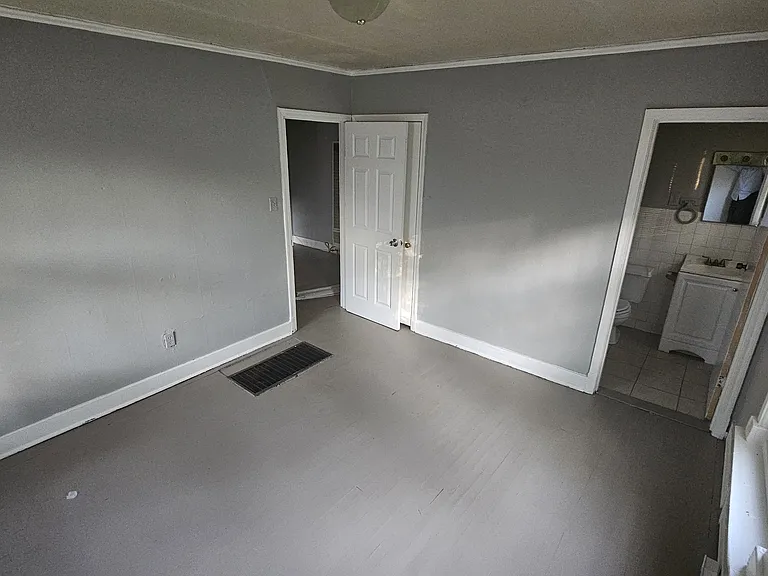 3241 Macon Rd — Photo 9