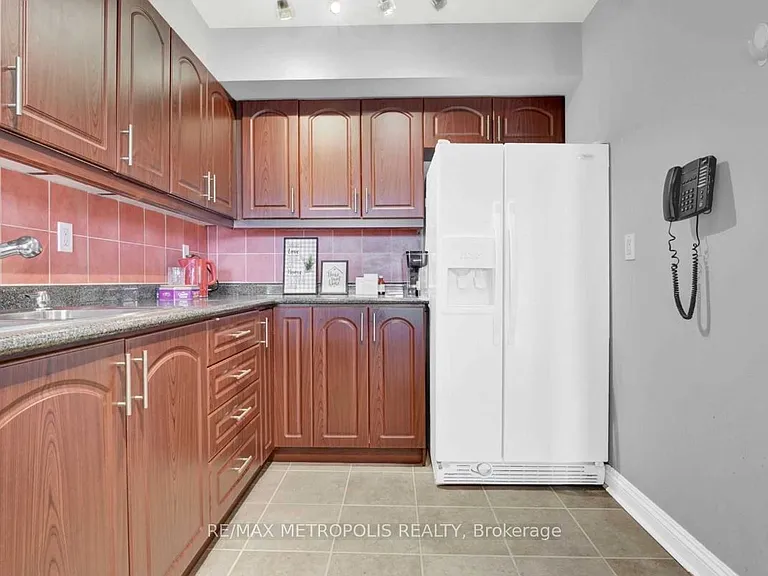 2365 Kennedy Rd #1106 — Photo 17